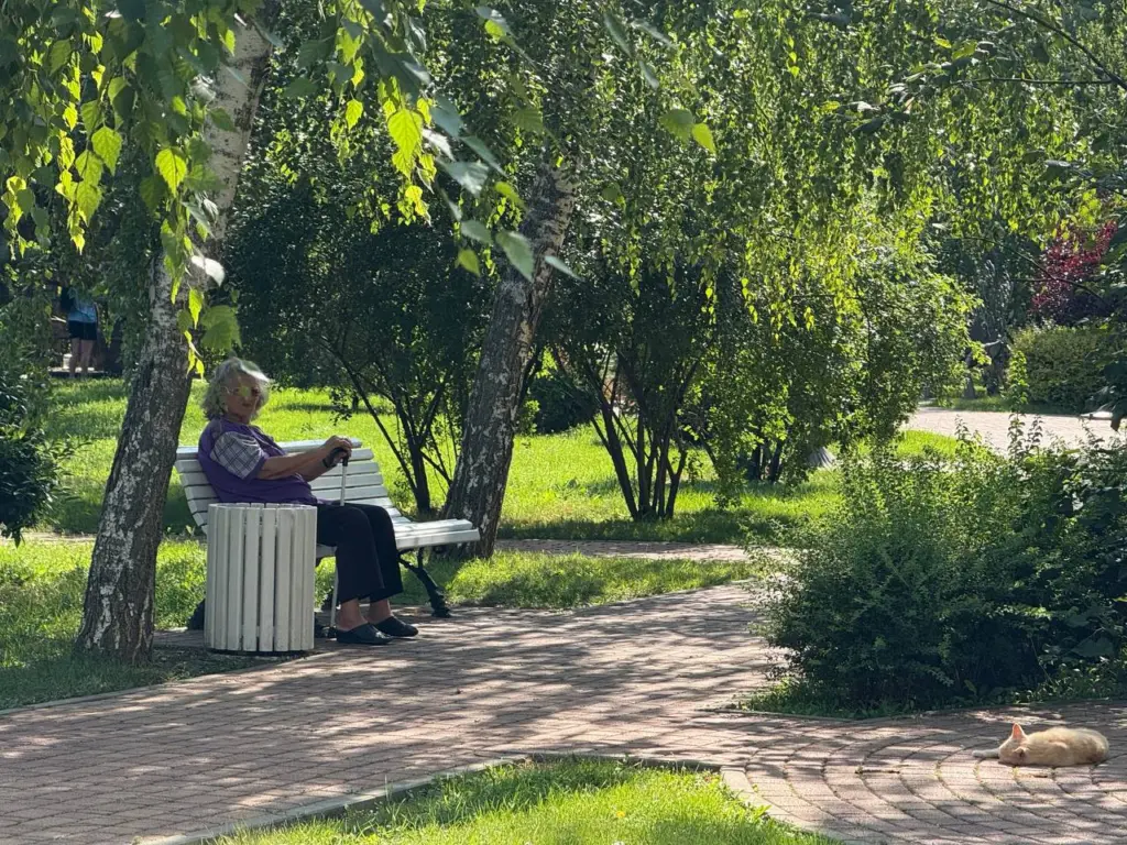 Кому из пенсионеров в июне автоматически увеличат выплаты без заявлений и очередей